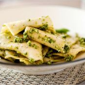 FAZZOLETTI (HANDKERCHIEFS) w/CHUNKY PESTO