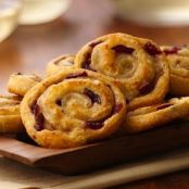 Turkey Cranberry Pinwheels Recipe
