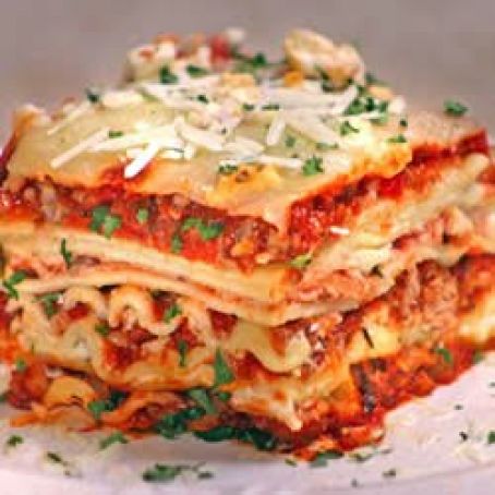 Lasagna: World's Best Lasagna