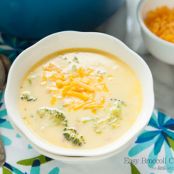 Easy Broccoli Cheddar Cheese Soup