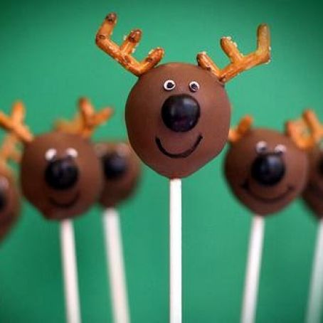 Reindeer Cake Pops