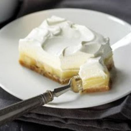 Triple Layer Banana Cream Pie Bars