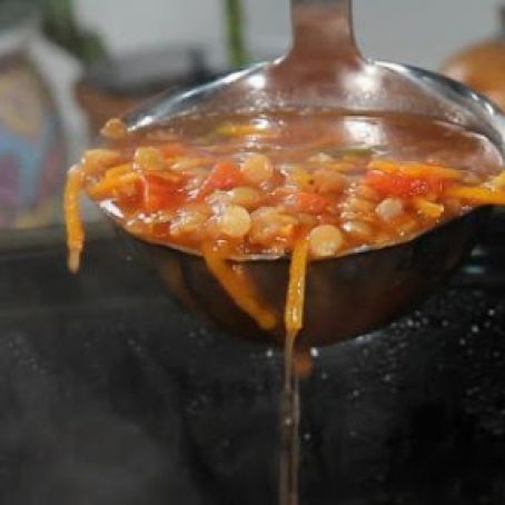 Cabbage Lentil Vegetable Soup-Slowcooker