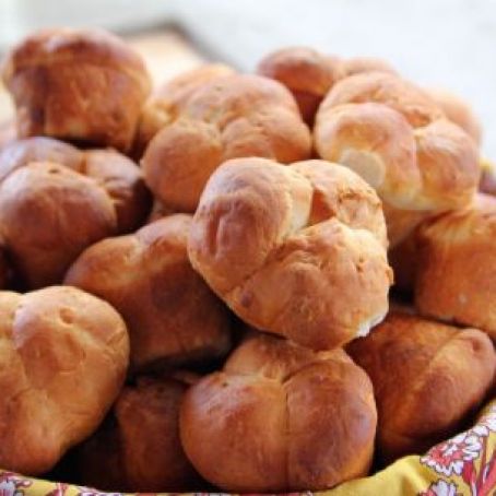 No-Knead Cloverleaf Rolls