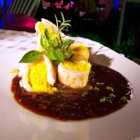 ROLLO DE CAMARONES RELLENO DE RISOTTO EN SALSA DE TAMARINDO