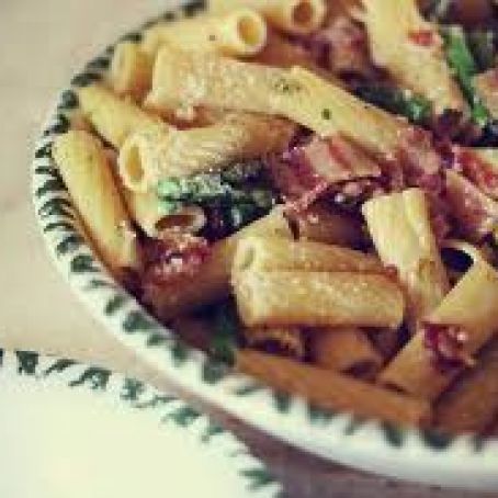 Rigatoni with Bacon and Asparagus