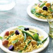 Long Fusilli with Potatoes and Haricots Verts in Lemon Sauce