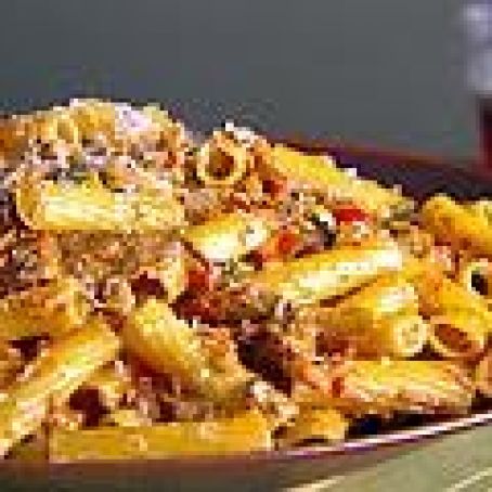 Rigatoni with Vegetable Bolognese