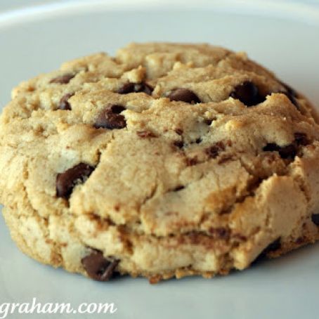Thick And Chewy Chocolate Chip Cookies