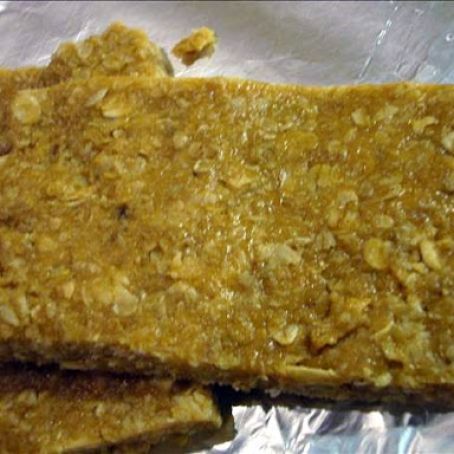 No-Bake Peanut Butter Energy Bar