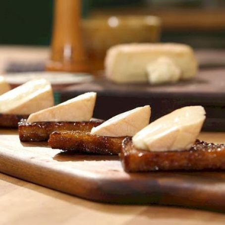 Maple Bread with Soft Cheese