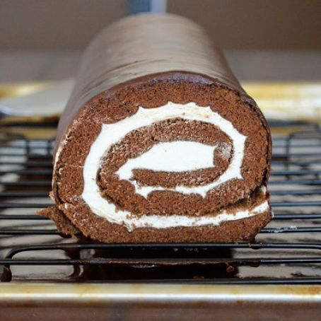 CHOCOLATE ROLL WITH MARSHMALLOW CREAM FILLING