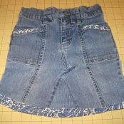 How to Make a Skirt from an Old Pair of Jeans