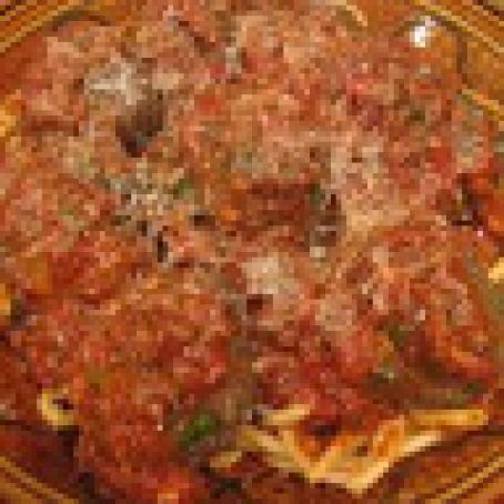 Bucatini with Bacon Sauce and Meatballs