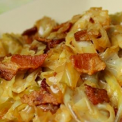 Fried Cabbage with Bacon,Onion, and Garlic
