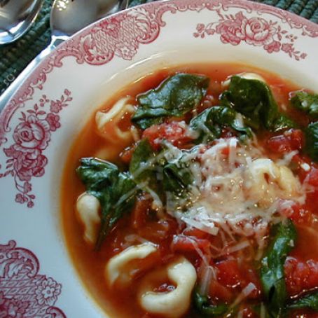 Spinach Tortellini Tomato Soup