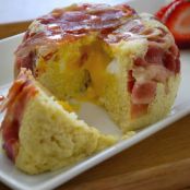 Bread in a Cup Bacon and Eggs
