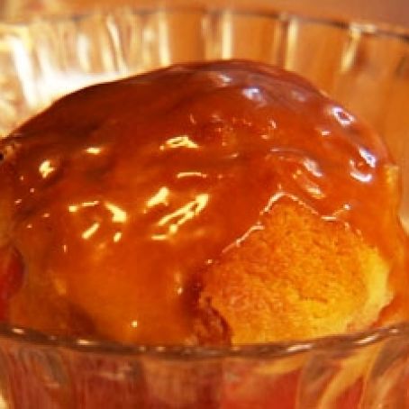 Baked Apples with Caramel Sauce