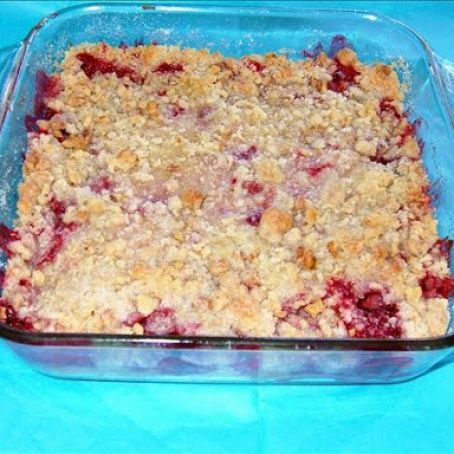 Fresh Strawberry Coffee Cake