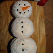 Snowman Cheese Ball