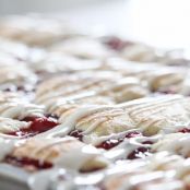 Cherry Cream Cheese Bars