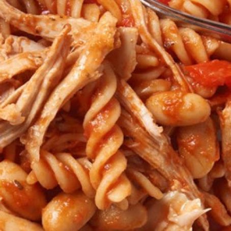 CHICKEN CACCIATORE PASTA