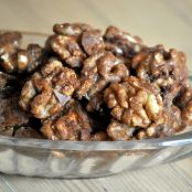 Crispy Sugared Walnuts