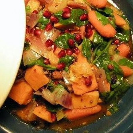 Moroccan Beef Tajine with Apricot and Pear