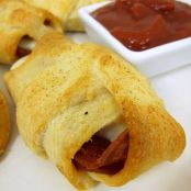 Crescent Pepperoni Roll-Ups