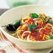 Linguine with walnut-tomato pesto