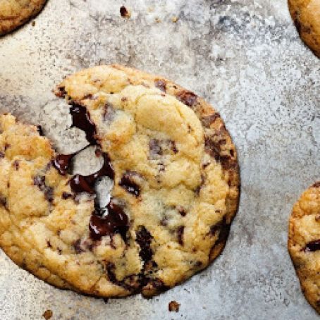 Vegan Chocolate Chip Cookies