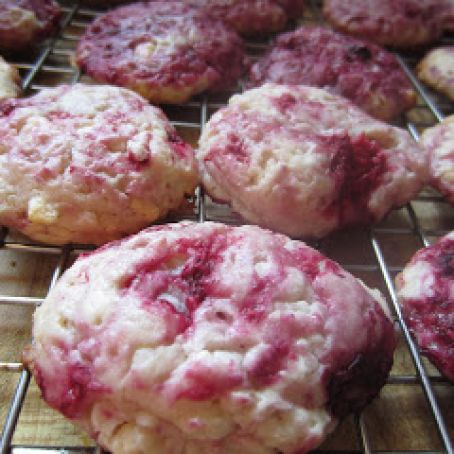 Dessert- White Chocolate Raspberry Cheesecake Cookies