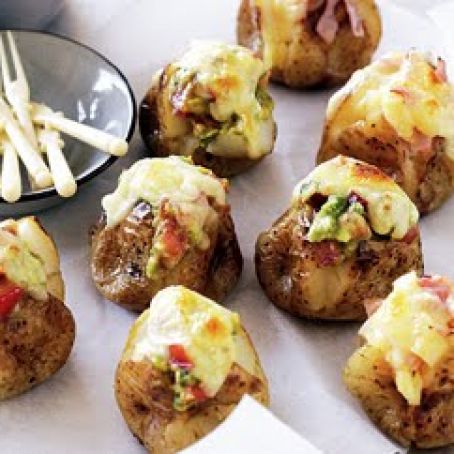 cheese and boild jack potatos with hot chilli dreesing