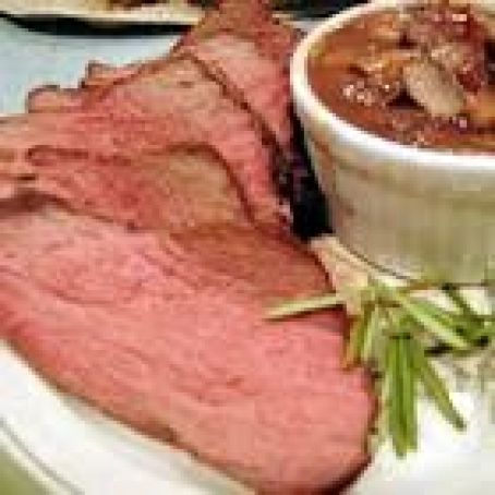 Boneless Garlic and Rosemary Prime Rib with Red Wine Mushroom Sauce