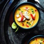 Classic Tom Yum Soup with Chicken & Shrimp