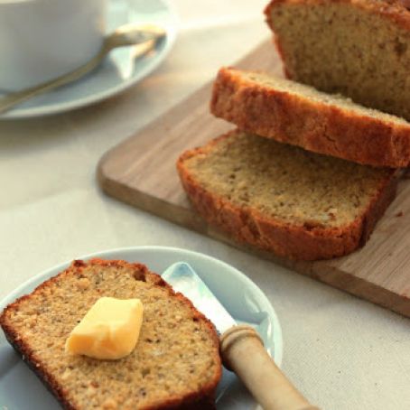 GRAIN-FREE COCONUT ALMOND BREAD