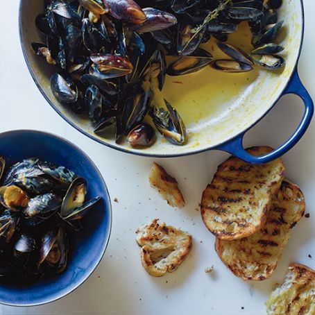 Mussels with Saffron and Citrus