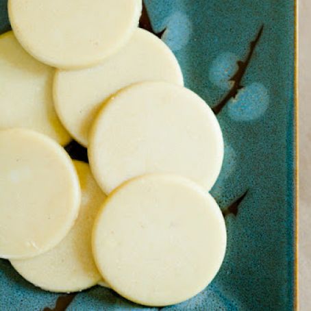 White Chocolate - How to Make in Less Than 5 Minutes