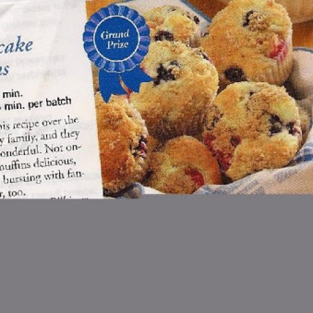 Berry Cheesecake Muffins