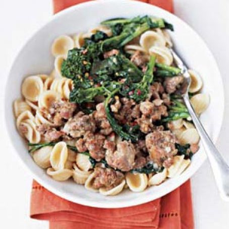 Pasta With Broccoli Rabe and Sausage