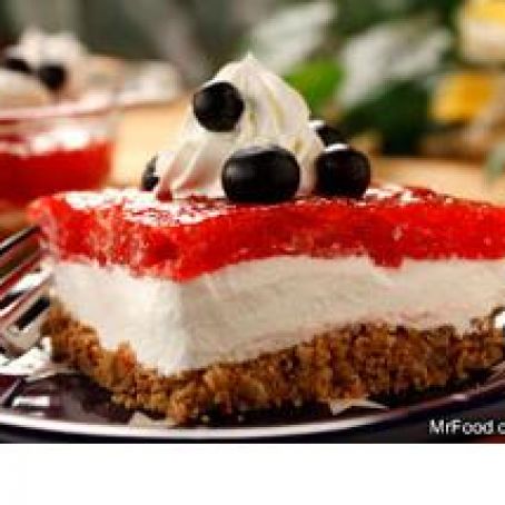 Strawberry Pretzel Bars