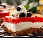 Strawberry Pretzel Bars