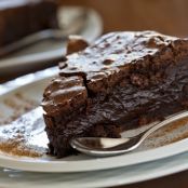 Chocolate Cake, Oohey Gooey-(9-13-inch)