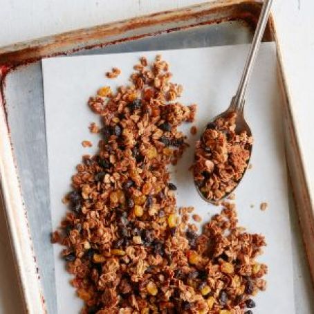 Oatmeal Raisin Cookie Granola