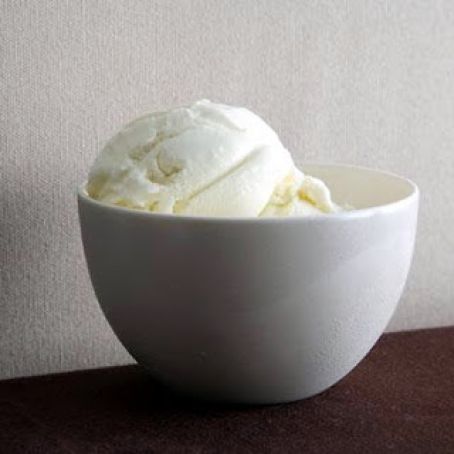 LEMONGRASS ICE CREAM