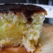 Eclair Cupcakes