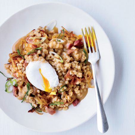 Pearl Barley Porridge with Ham and Eggs