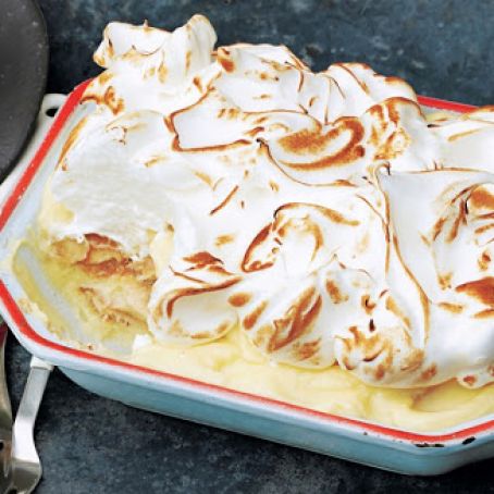 Banana Meringue Pudding