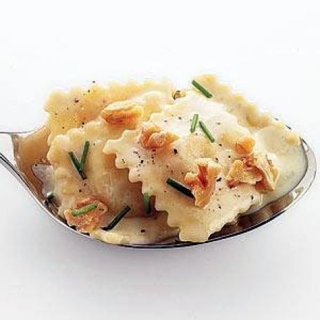 Ravioli with Fontina & Walnut Sauce