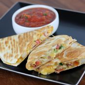 Applebees Chicken Quesadillas Grande